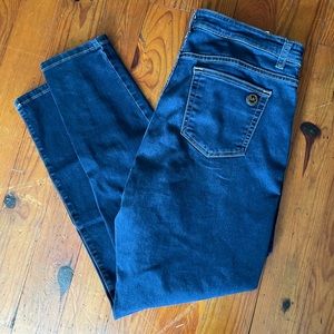 Michael Korda Izzy Skinnies